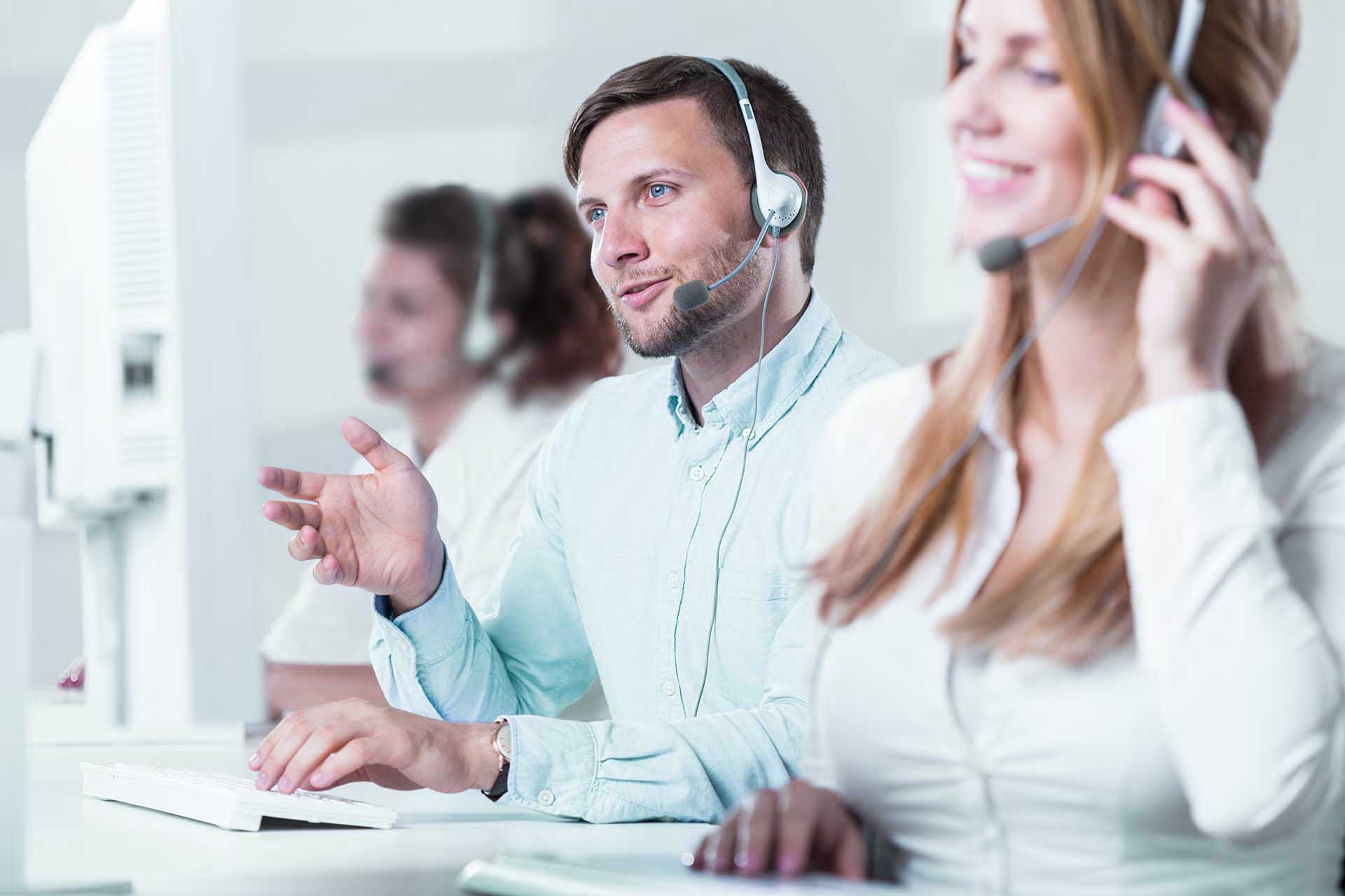 digistar-ugyfelszolgalat-002-dreamstime